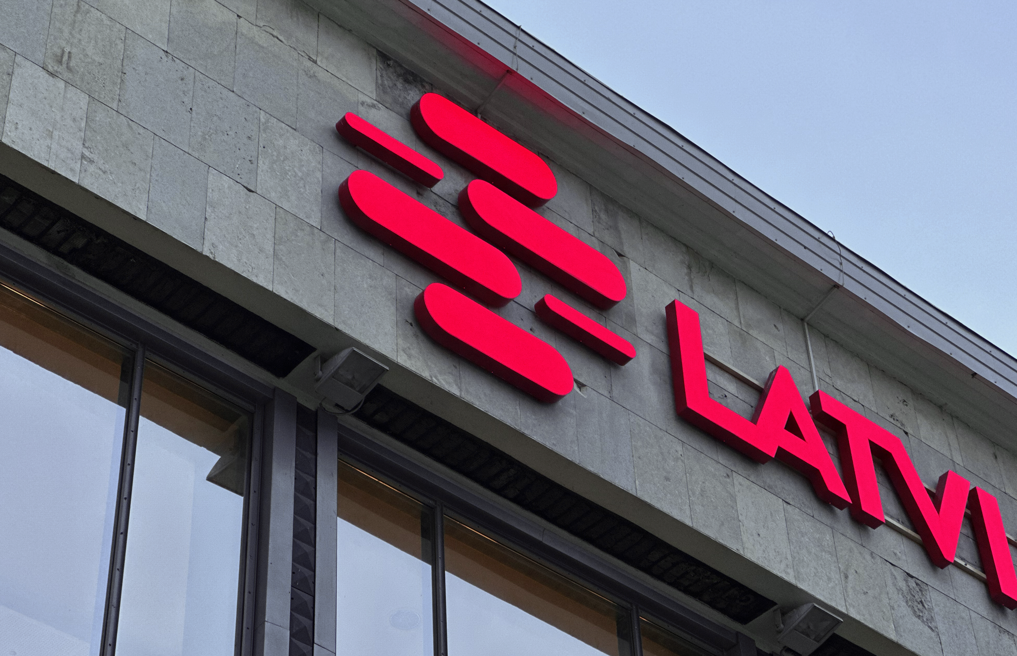 Latvijas dzelzceļš transportation & logistics company identity